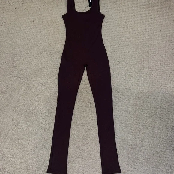 Chocolate brown snatched jumpsuit - Picture 4 of 5